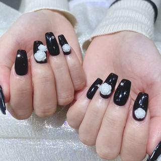 ネイル Queens テイのネイルデザイン