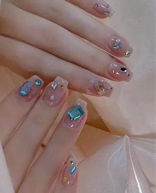 ネイル Luvia Ginzaのネイルデザイン
