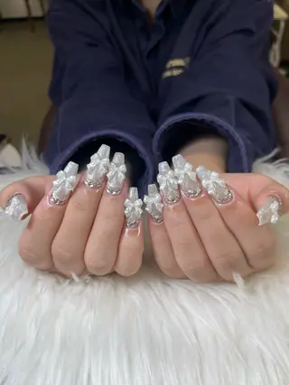 ネイル NiJi Nailsのネイルデザイン