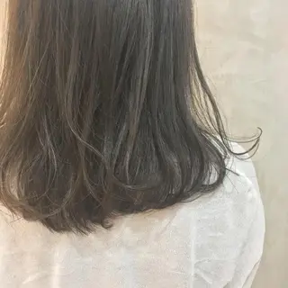 ミディアム 金子 歩実のヘアスタイル