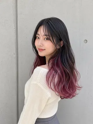 ロング カラー 宇梶 千愛のヘアスタイル