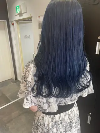 ロング カラー 吉村 夏椰のヘアスタイル
