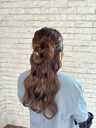 ヘアアレンジ ゆるふわパーマ🌼 アレンジ🌼リョウカのヘアスタイル