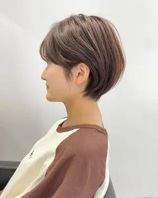 ショート カラー 華 /ショート/ボブのヘアスタイル