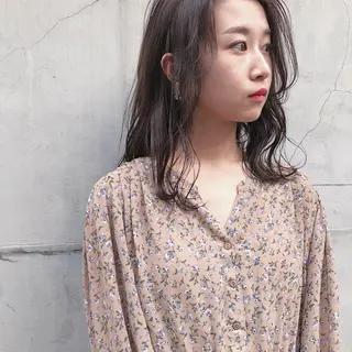 セミロング カラー 山中 直輝のヘアスタイル
