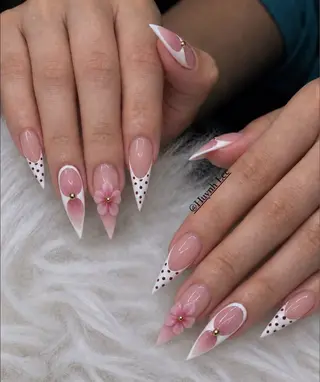 ネイル Dyo Nail_Royalのネイルデザイン