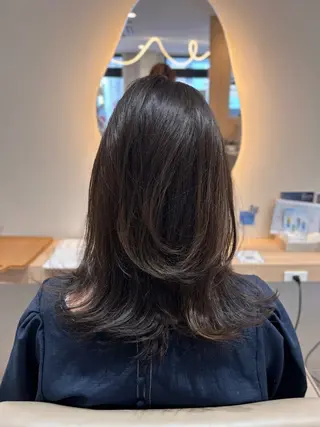 ミディアム カラー 🌱なゆみ🌱透明感 /ナチュラル/春日のヘアスタイル