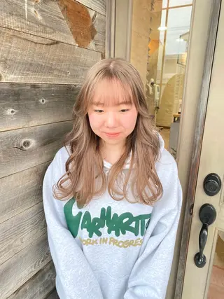 ロング カラー 竹内 柚子のヘアスタイル