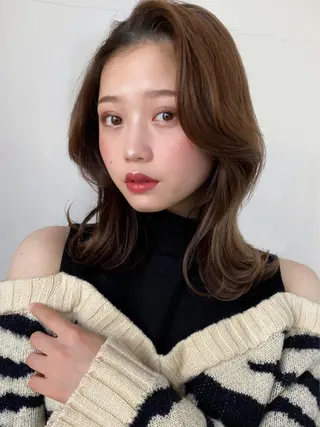 ミディアム カラー 似合わせレイヤー モテカラー🤍三科のヘアスタイル