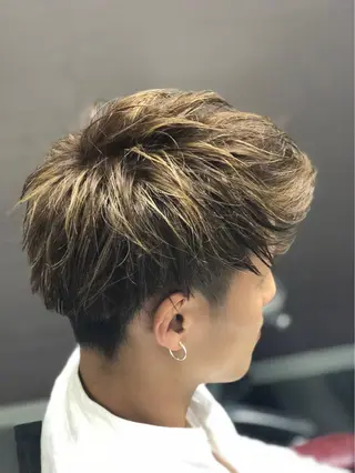カラー メンズ PANOL 秀島のヘアスタイル