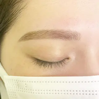 ロング カラー パーマ ヘアアレンジ メンズ ネイル マツエク・マツパ アイブロウ elblink risaのマツエク・マツパデザイン