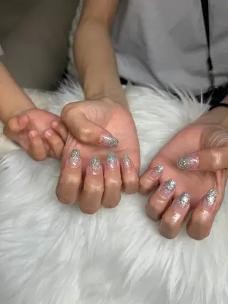 ネイル with hues AYAのネイルデザイン