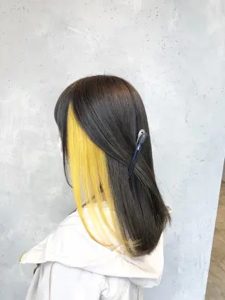 セミロング カラー ヘアアレンジ インナーカラー屋さん 🫧伊藤拓実のヘアスタイル