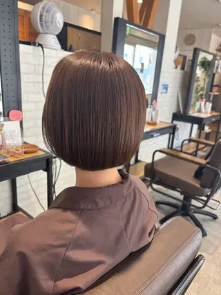 ミディアム カラー 保谷 菜々美のヘアスタイル
