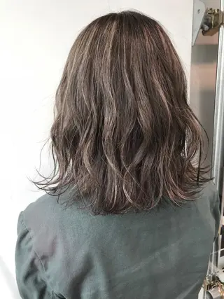 ミディアム カラー 透明感カラー/ レイヤー　YUKAのヘアスタイル