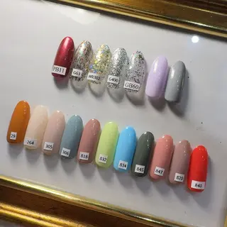 ネイル f  Nail 五日市駅北口のネイルデザイン