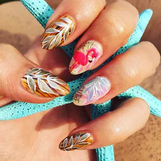 ネイル YÜA NAILのネイルデザイン