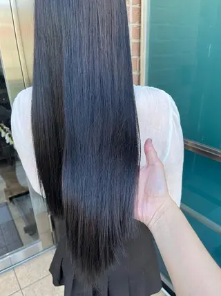 ロング カラー パーマ ヘアアレンジ メンズ キッズ ネイル マツエク・マツパ アイブロウ 久木原 ゆりのヘアスタイル