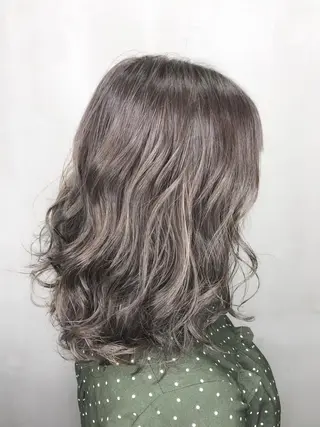 ミディアム カラー 【透明感、艶髪】西村 有司のヘアスタイル