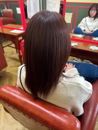 セミロング カラー 米倉 麻衣のヘアスタイル