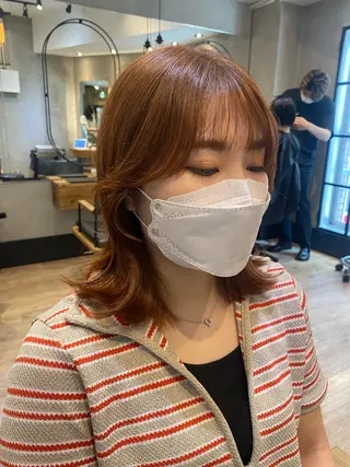ミディアム 新宿/顔周りカット +レイヤー＝しずく♩のヘアスタイル