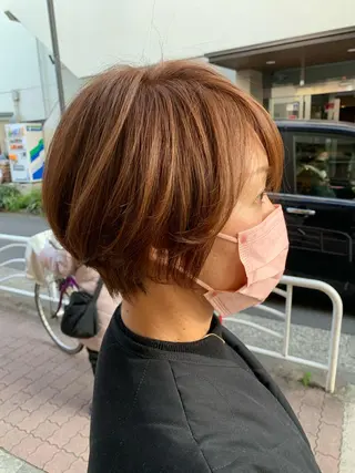 ショート カラー megu 髪質改善TaLeのヘアスタイル