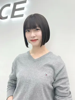 ショート カラー ヘアアレンジ 縮毛矯正🤍 ボブ/ HIKARIのヘアスタイル