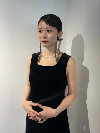 ミディアム カラー ヘアアレンジ mina 🌷のヘアスタイル