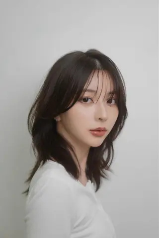 ミディアム ミディアムレイヤー 募集中/村上廉のヘアスタイル