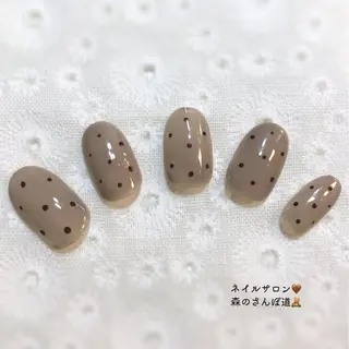 ネイル ショートネイル 森のさんぽ道のネイルデザイン