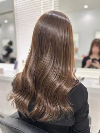 ロング カラー 流行りの透明感カラー ×縮毛矯正🤍ユウのヘアスタイル