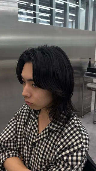 ミディアム パーマ fifth原宿 AiRi🧸のヘアスタイル