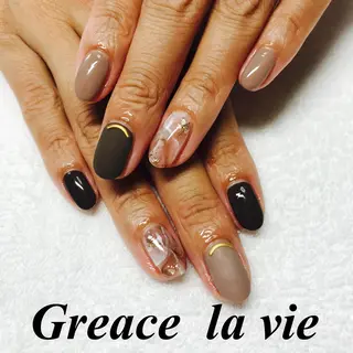 セミロング カラー パーマ ヘアアレンジ キッズ ネイル マツエク・マツパ Greace  la vieのネイルデザイン
