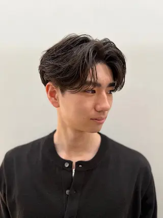 ミディアム パーマ メンズ 💈ニュアンスパーマ センターパート💈のヘアスタイル