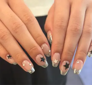 ネイル Natsumi💎 堺筋本町ネイルサロンのネイルデザイン
