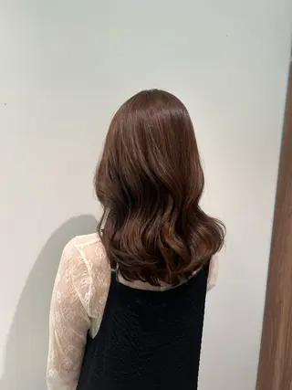 セミロング カラー 💗渋谷/韓国/レイ ヤー顔周りSayaのヘアスタイル