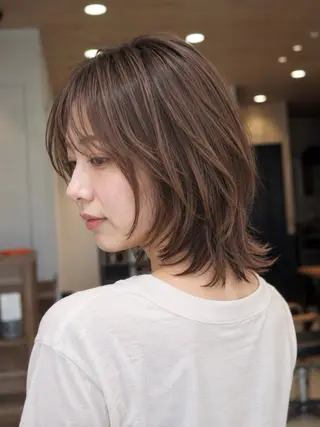 ミディアム カラー 似合わせ レイヤー須川のヘアスタイル