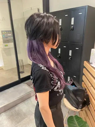 ミディアム カラー ウルフカット レイヤーカット上柿のヘアスタイル