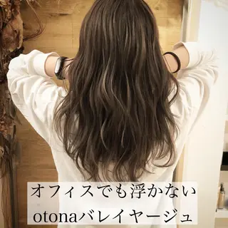 セミロング カラー テトネ タカシのヘアスタイル