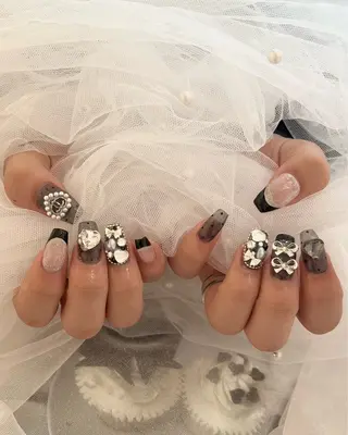 ネイル SALON ELVI.のネイルデザイン
