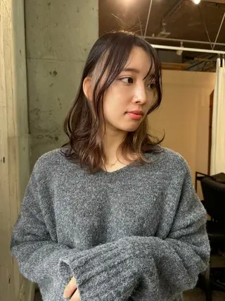 ミディアム ito 小山綾花のマツエク・マツパデザイン