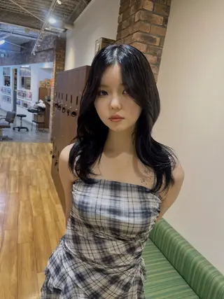 カラー 村井 湖奈のヘアスタイル