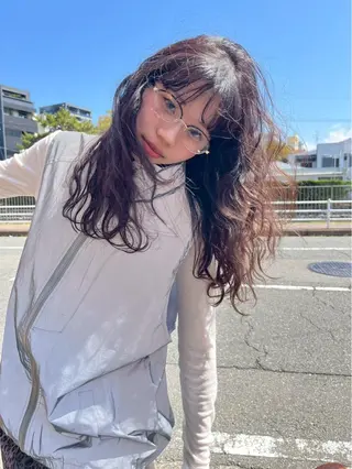 セミロング パーマ qpula クプラのヘアスタイル