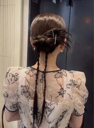 ヘアアレンジ aina 🤍のヘアスタイル