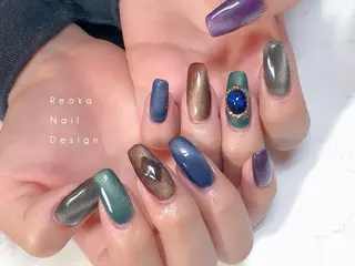 ミディアム ネイル Blowe ニュアンスのネイルデザイン