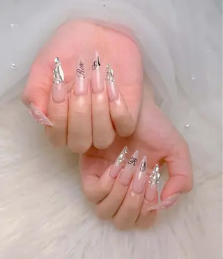 ネイル Julie NailSalonのネイルデザイン