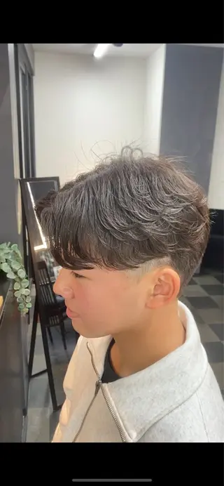 ショート パーマ メンズ 池田 亮雅のヘアスタイル