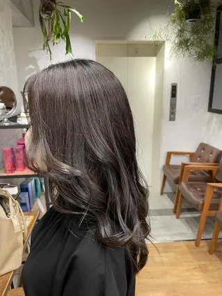 セミロング 🌷久保田 優🌷のヘアスタイル
