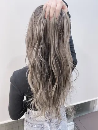 ロング カラー バレイヤージュ 藤沢 髪質改善 竹内ケンゴのヘアスタイル