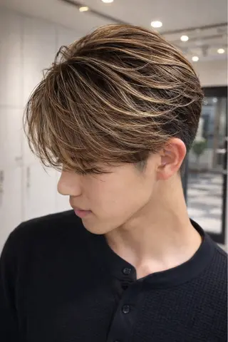 ショート カラー バレイヤージュ& 高発色カラー/市川のヘアスタイル